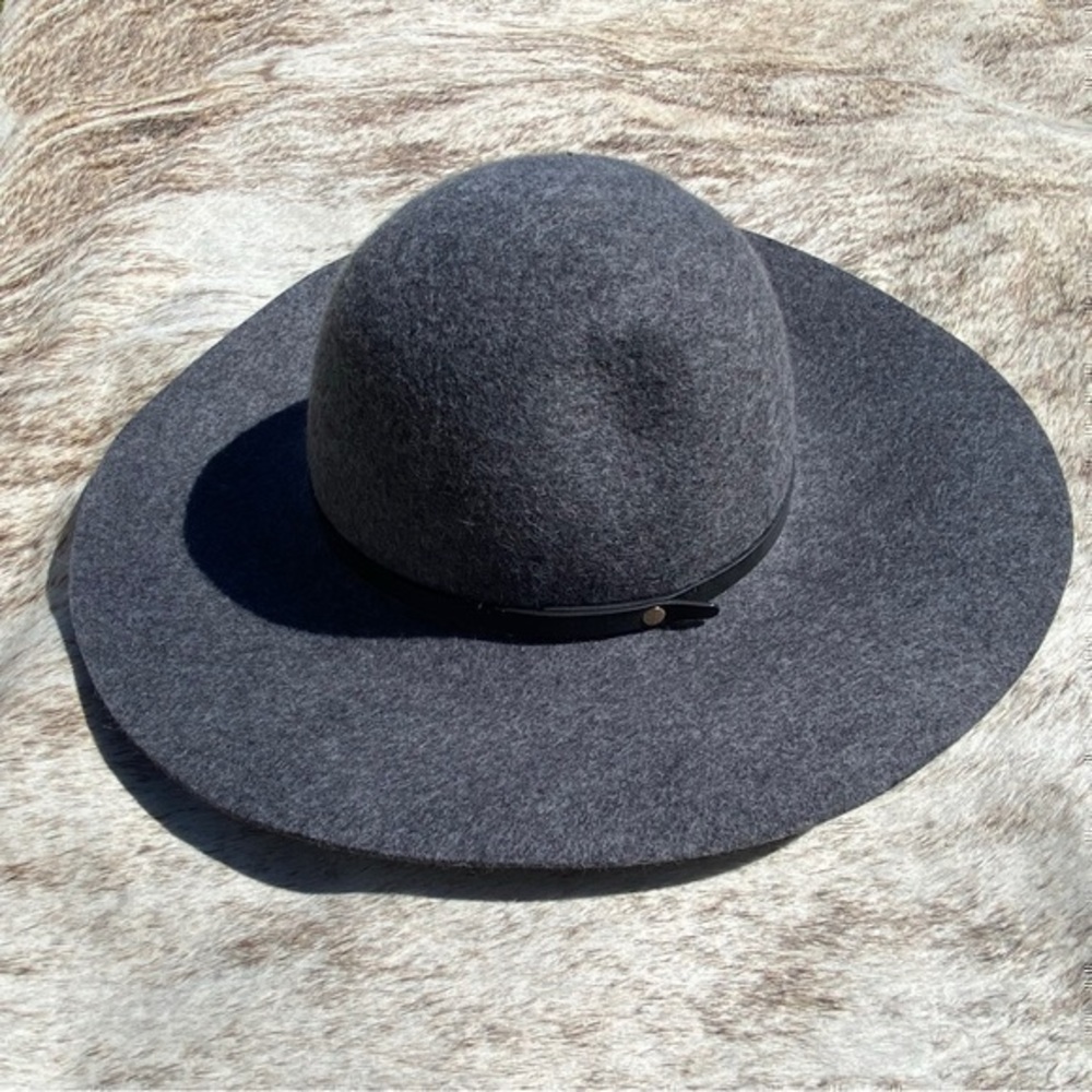 Womens Wide Brim Felt Hat - Charcoal Gray